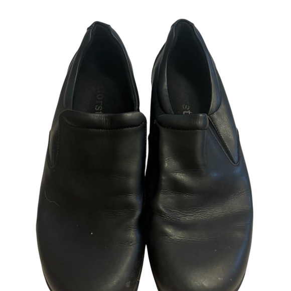 La Forst Cater II Kitchen Grade Oil and slip Resistant (From Fanshawe culinary) - Picture 8 of 9